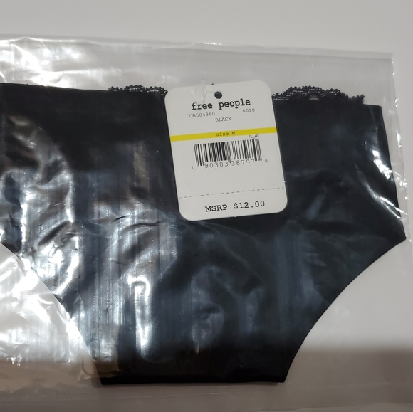 Free People Smooth Seamless Black Thong - Picture 2 of 7